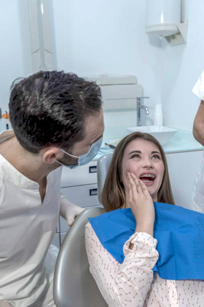 Best Mobile Emergency Dentist in Fredericktown, OH